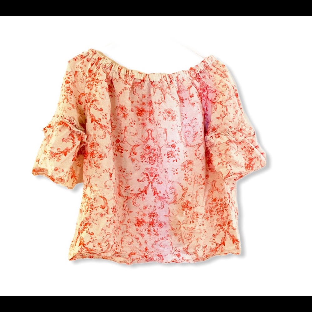 Women’s floral top